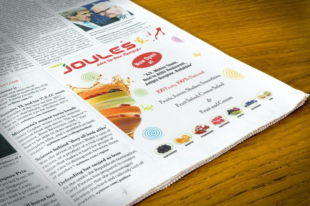 graphaddikt-com-free-newspaper-advert-mock-up-72-dpi
